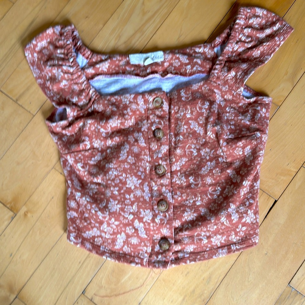 Floral crop top
